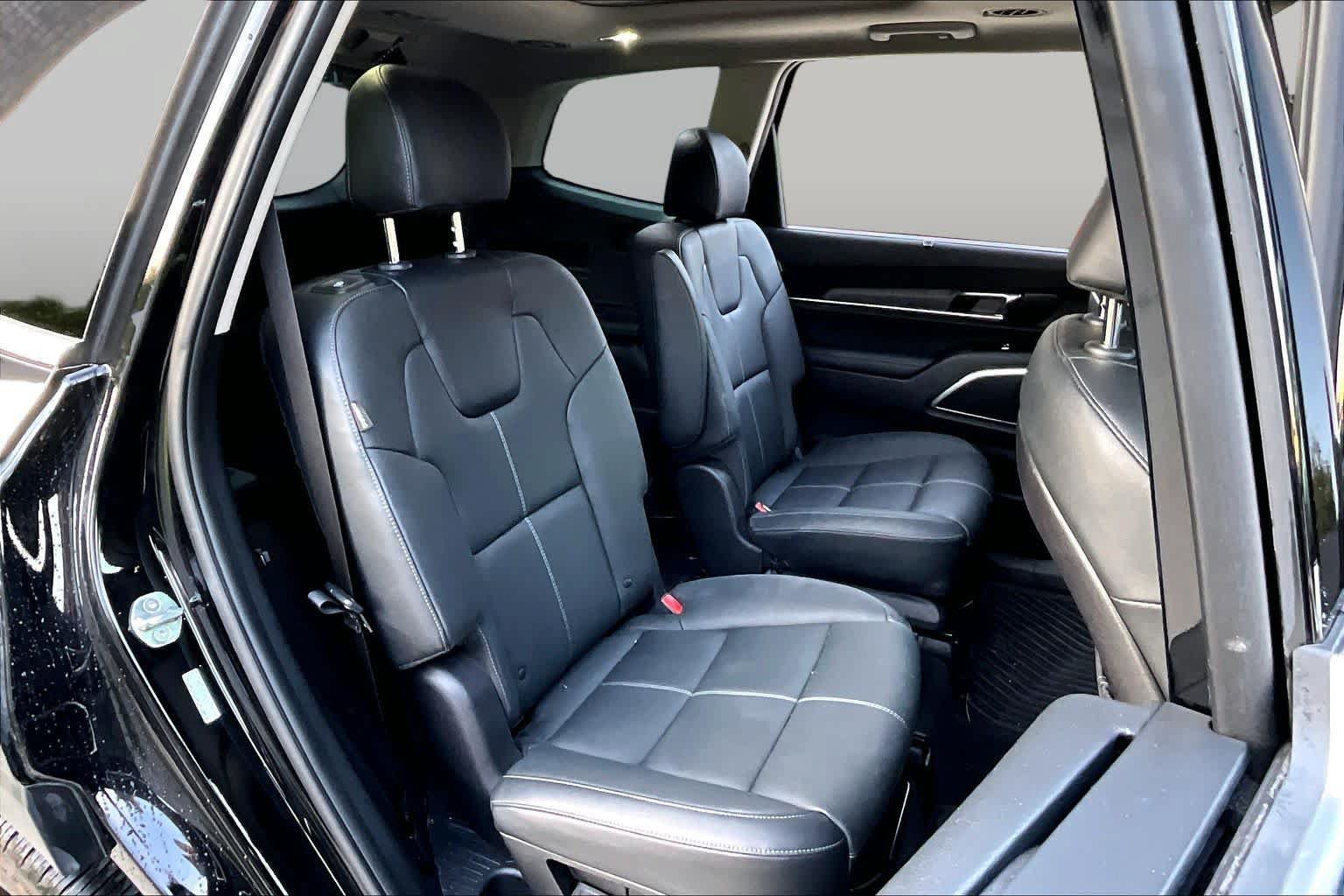 Used 2024 Kia Telluride SX FWD image 19