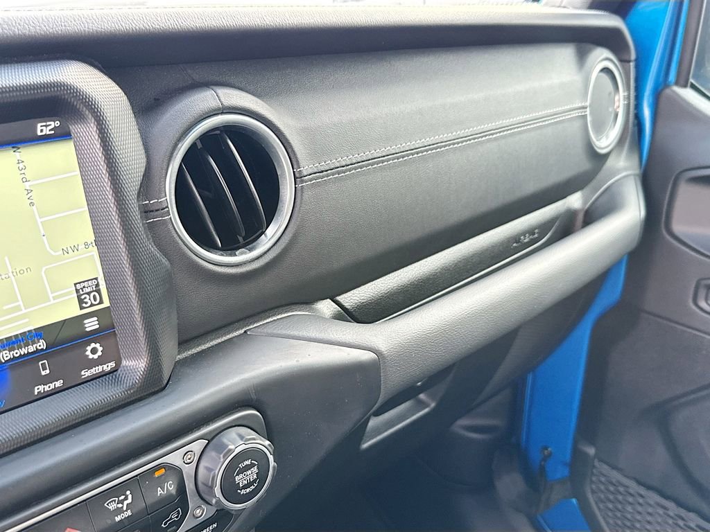 Used 2023 Jeep Wrangler Unlimited Sahara w/ Cold Weather Group image 22