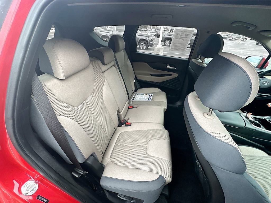 Used 2023 Hyundai Santa Fe SE image 32