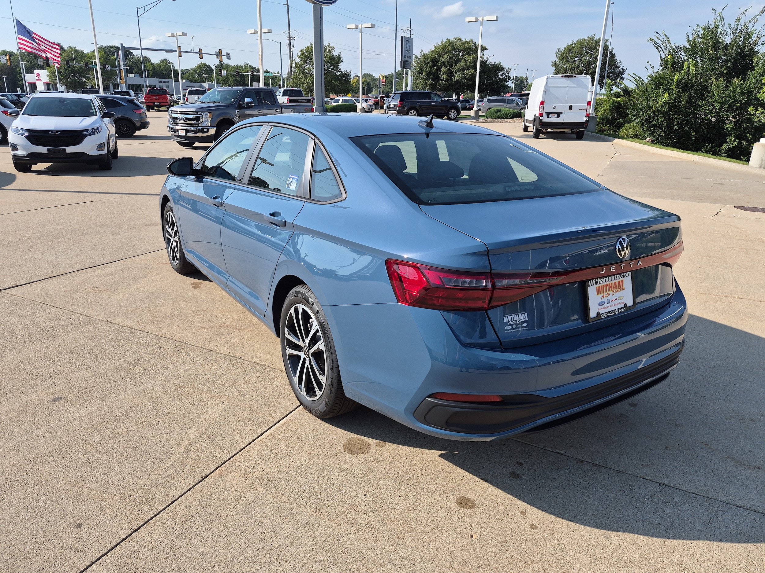 New 2026 Volkswagen Jetta Sport FWD image 7