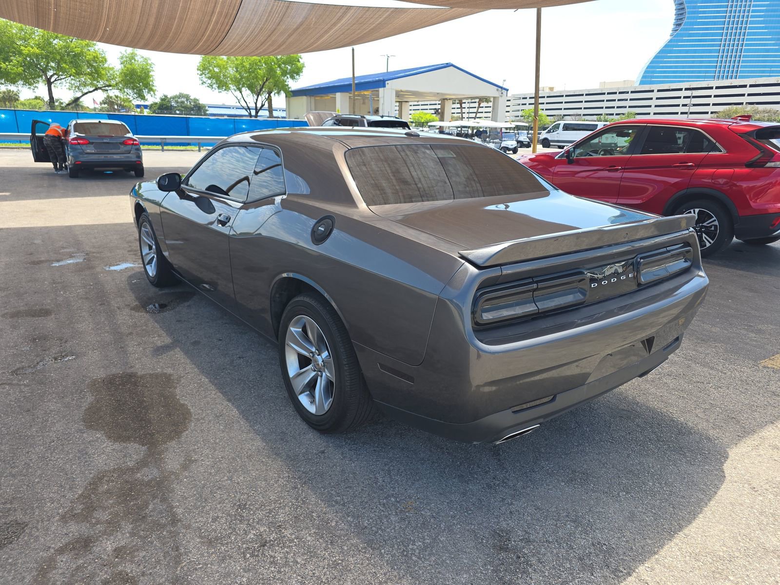 Used 2022 Dodge Challenger SXT RWD image 8