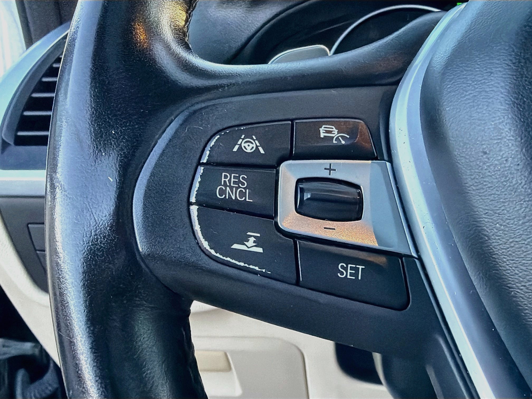 Used 2019 BMW X3 xDrive30i w/ Premium Package AWD/4WD image 37