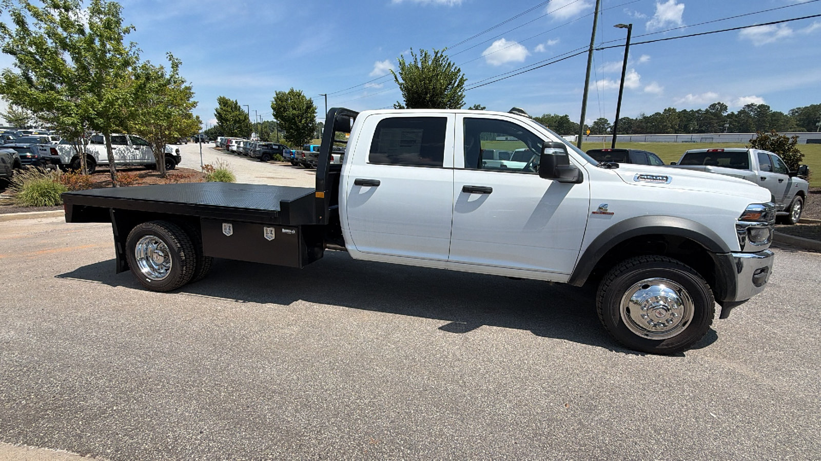 New 2026 RAM 4500 Tradesman AWD/4WD image 7