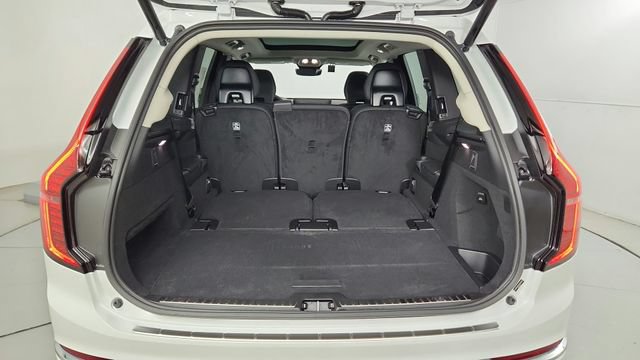 Certified 2025 Volvo XC90 B6 Core w/ Protection Package Premier AWD/4WD image 41