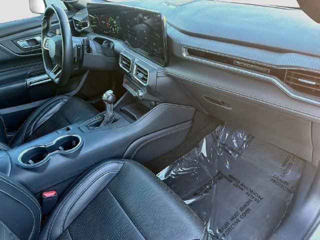 Used 2024 Ford Mustang GT Premium RWD image 13