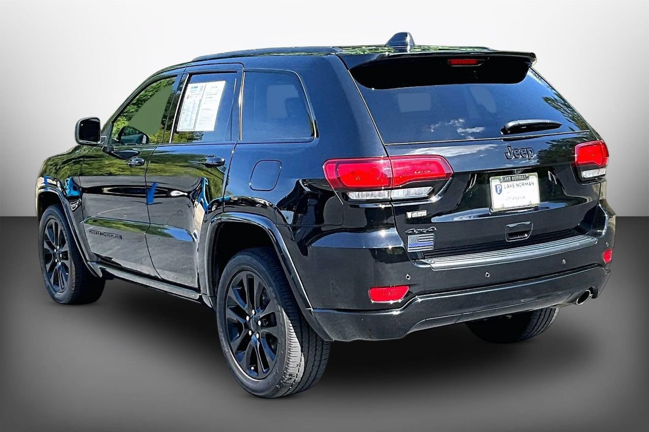 Certified 2020 Jeep Grand Cherokee Altitude AWD/4WD image 6