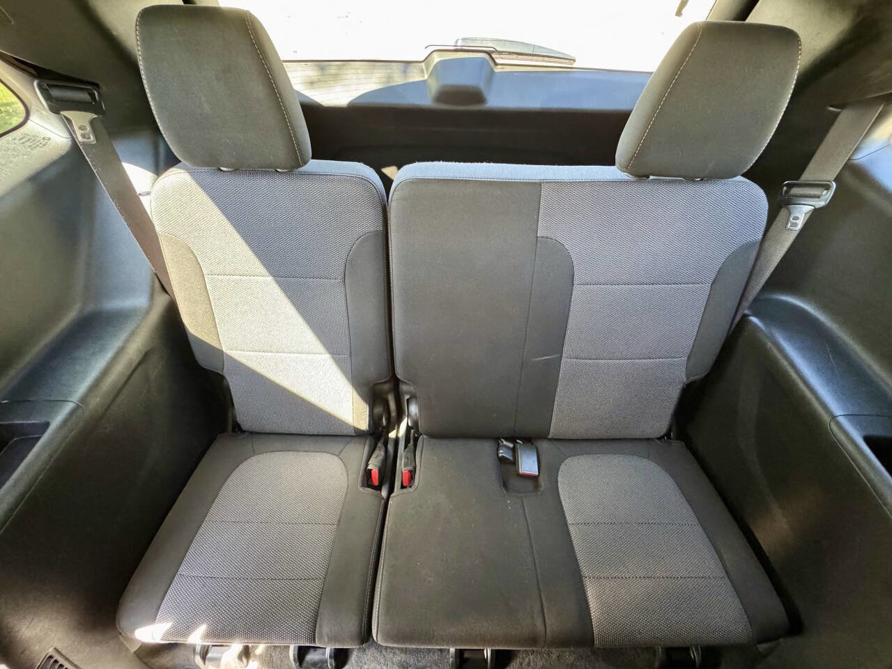 Used 2020 Chevrolet Traverse LS image 29