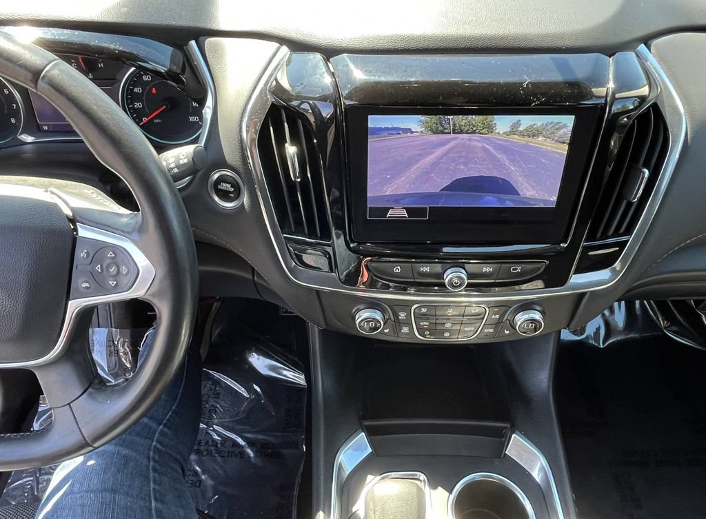 Certified 2021 Chevrolet Traverse LT FWD image 14