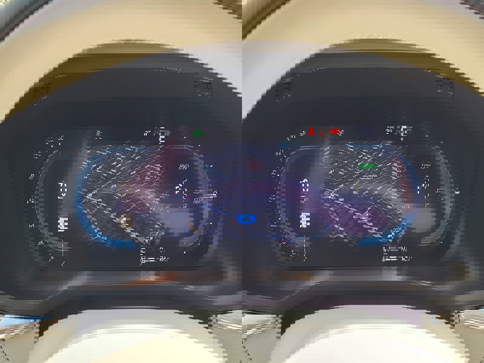 Certified 2024 Volvo XC60 T8 Ultimate w/ Protection Package Premier image 18