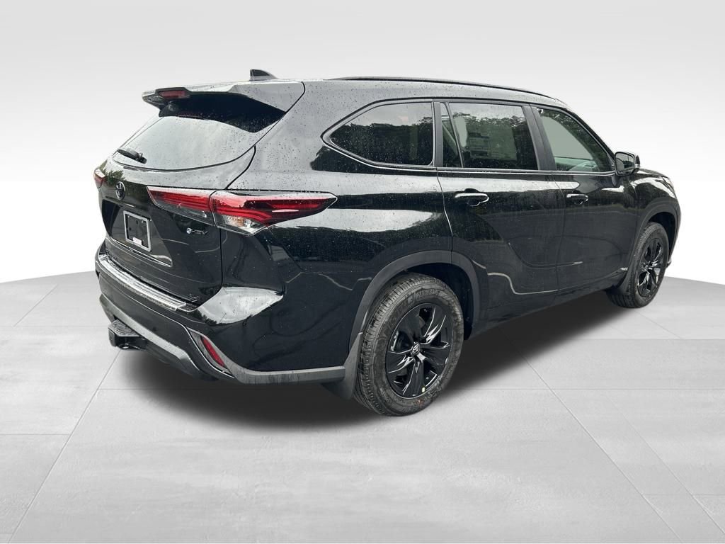 New 2025 Toyota Highlander XLE image 5