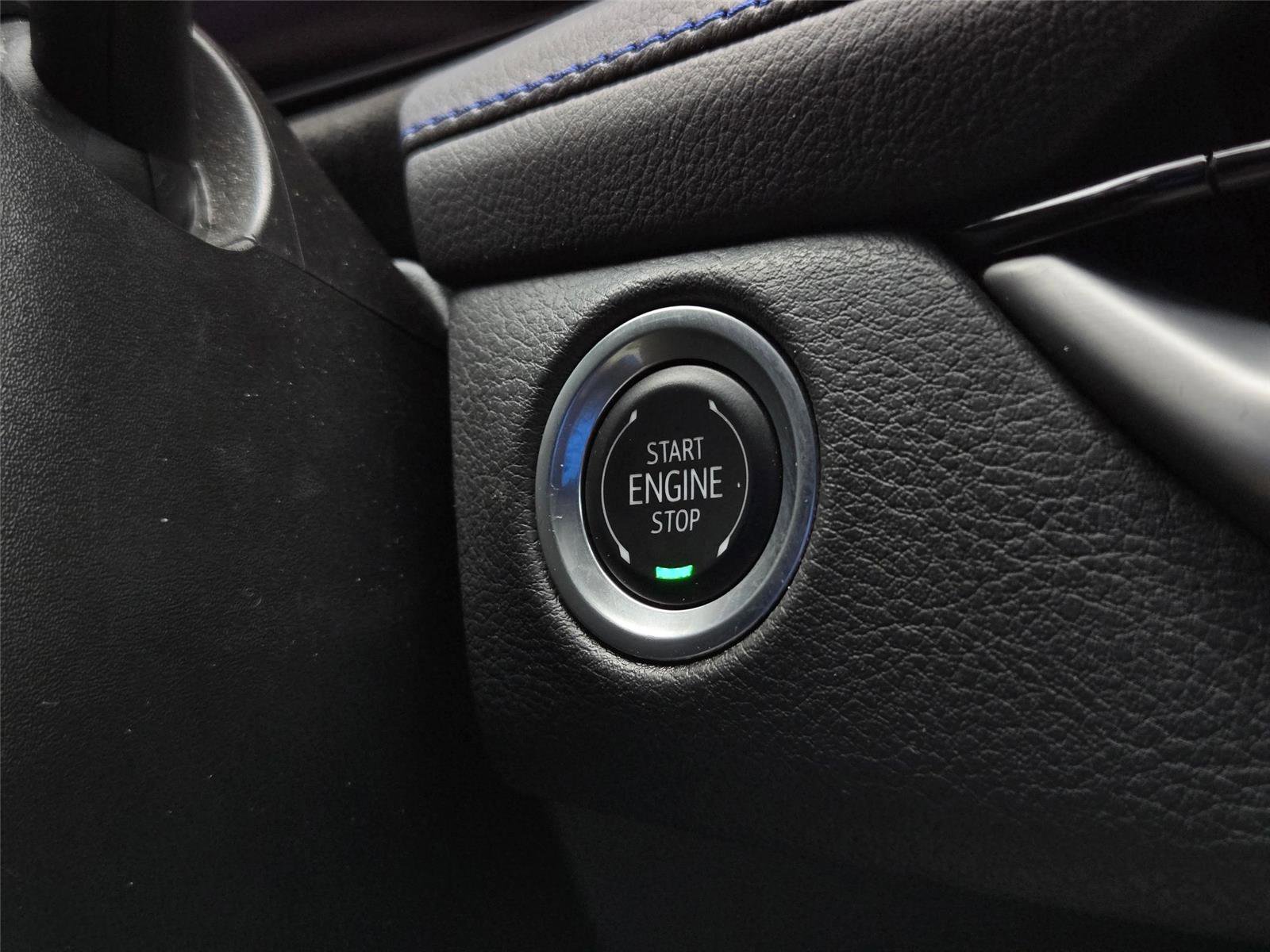 Used 2025 Cadillac XT4 Sport w/ Cold Weather Package FWD image 24