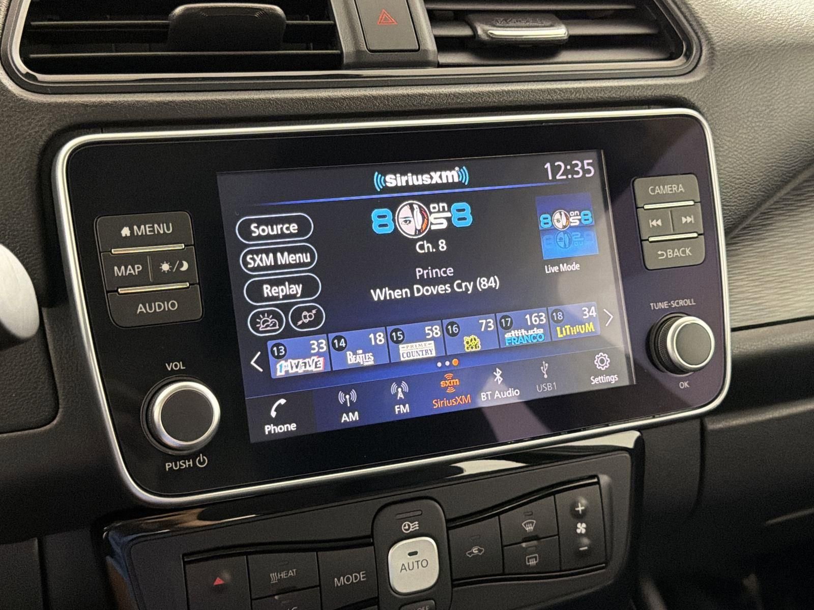 Used 2024 Nissan Leaf SV Plus image 17