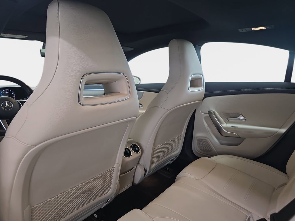 Used 2020 Mercedes-Benz CLA 250 image 16