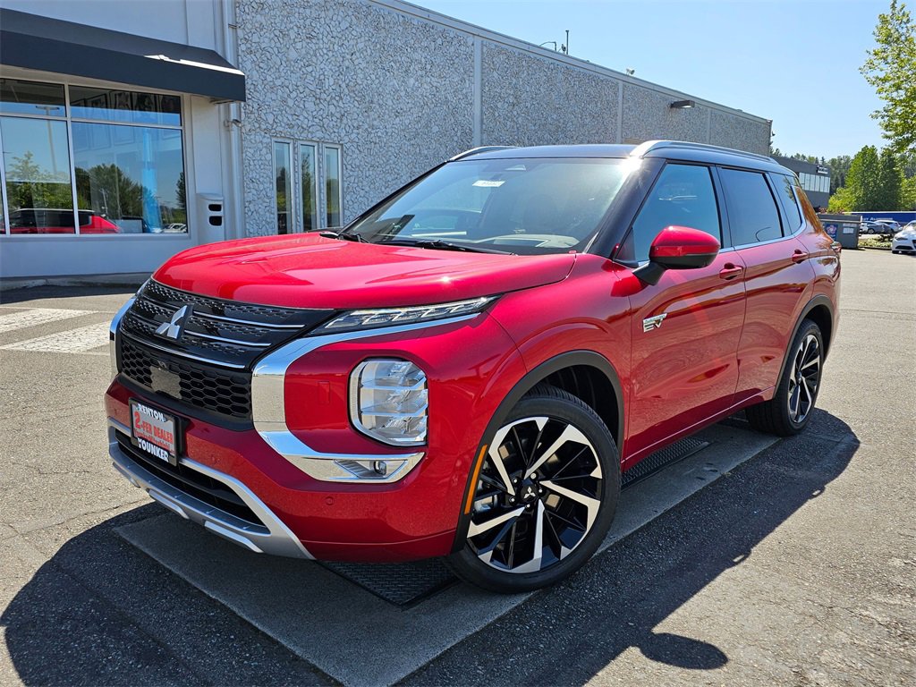 New 2025 Mitsubishi Outlander SEL