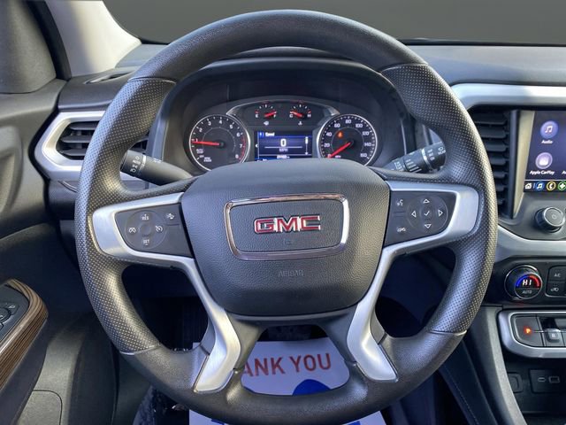 Used 2023 GMC Acadia SLE image 15