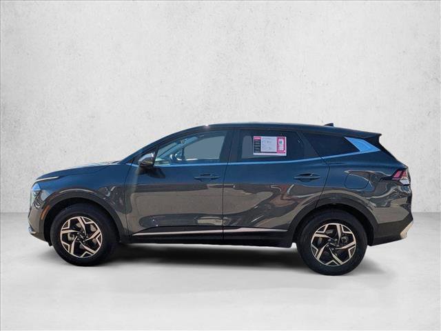 Used 2024 Kia Sportage LX image 8