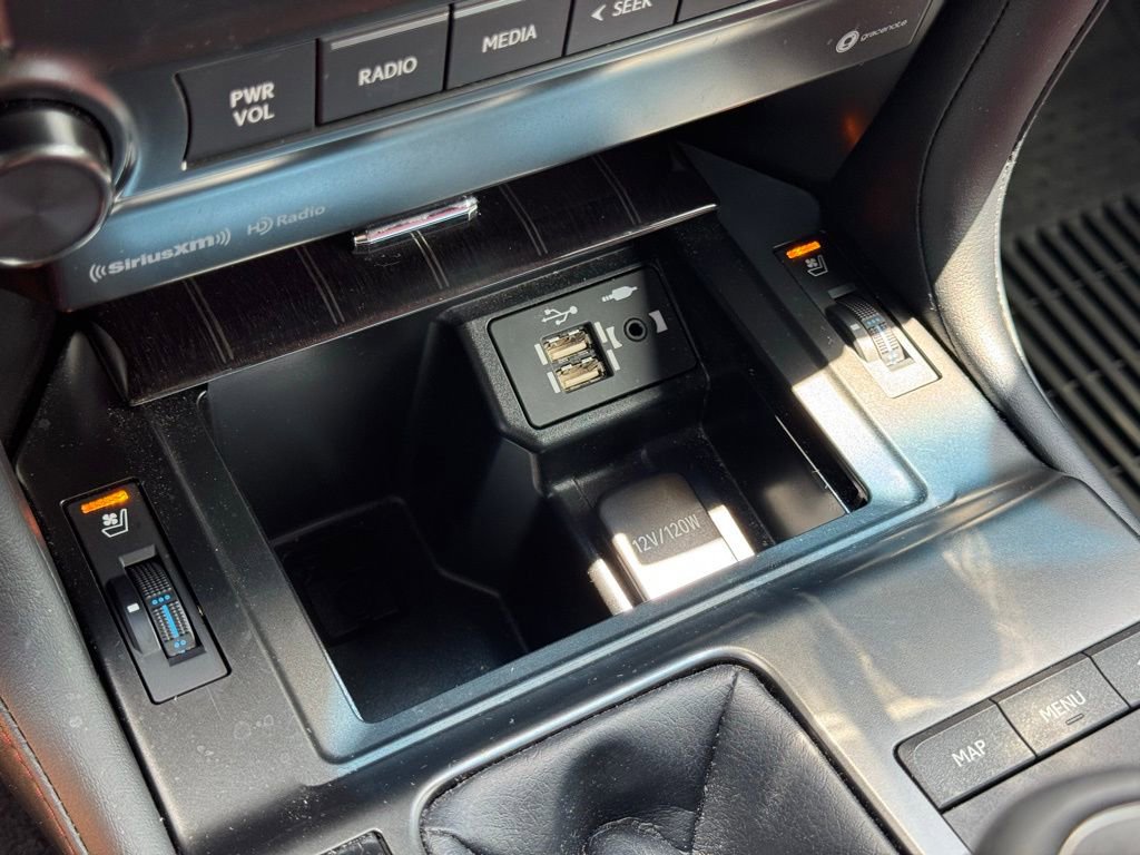 Used 2023 Lexus GX 460 Premium image 40