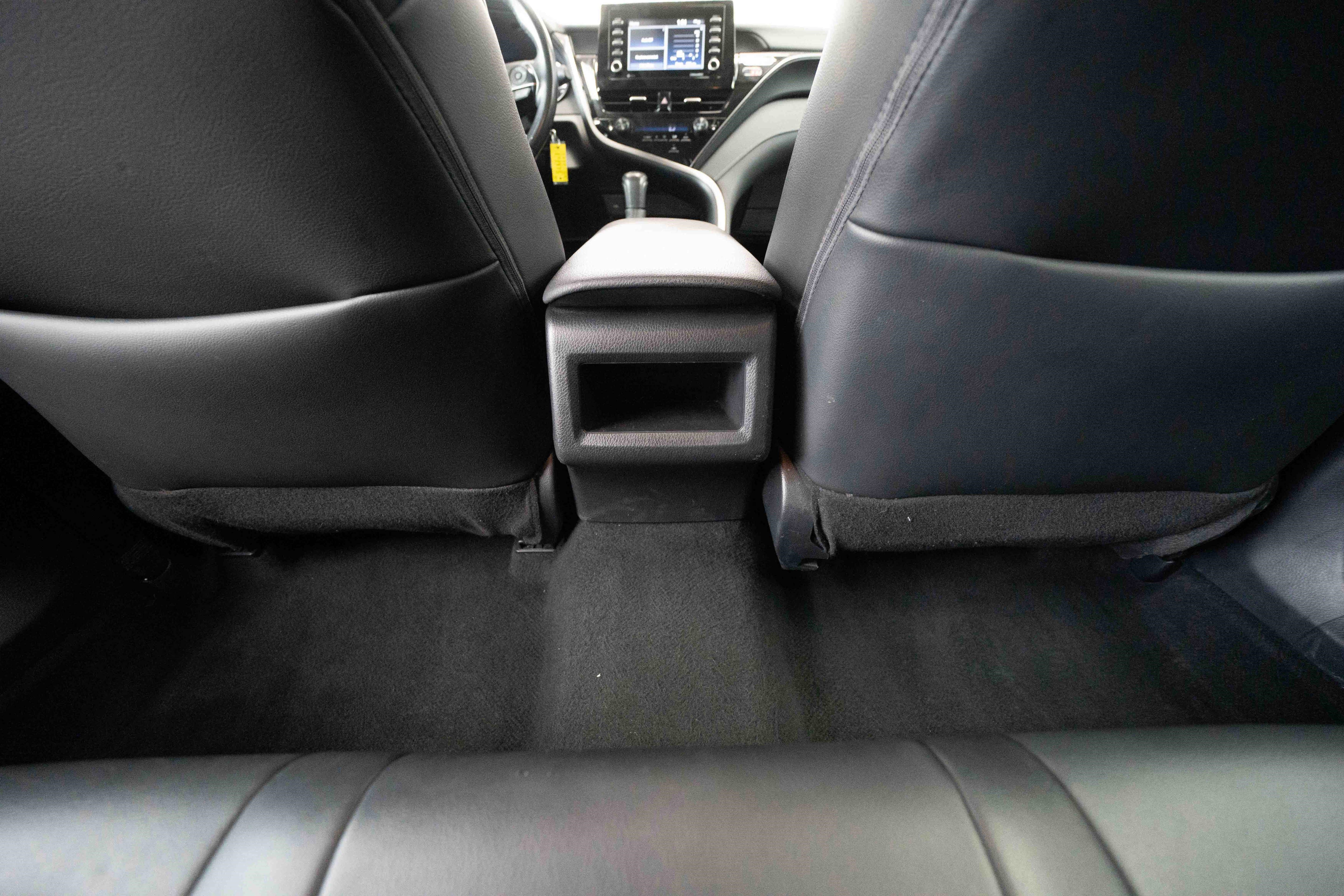 Used 2024 Toyota Camry SE image 22