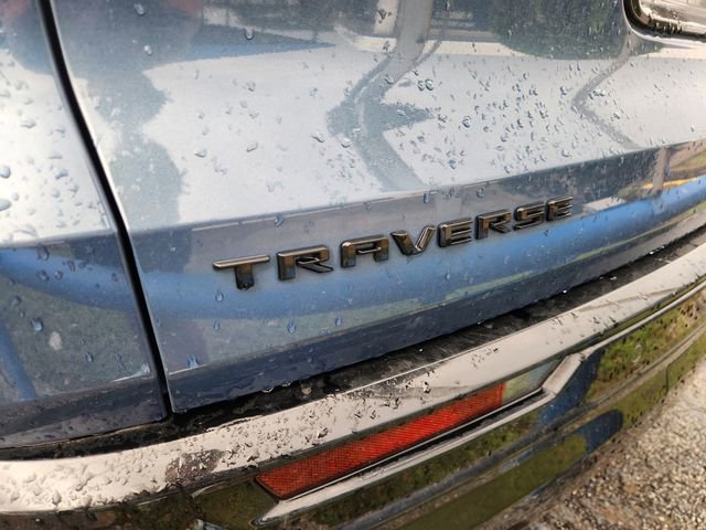 Used 2024 Chevrolet Traverse RS image 8