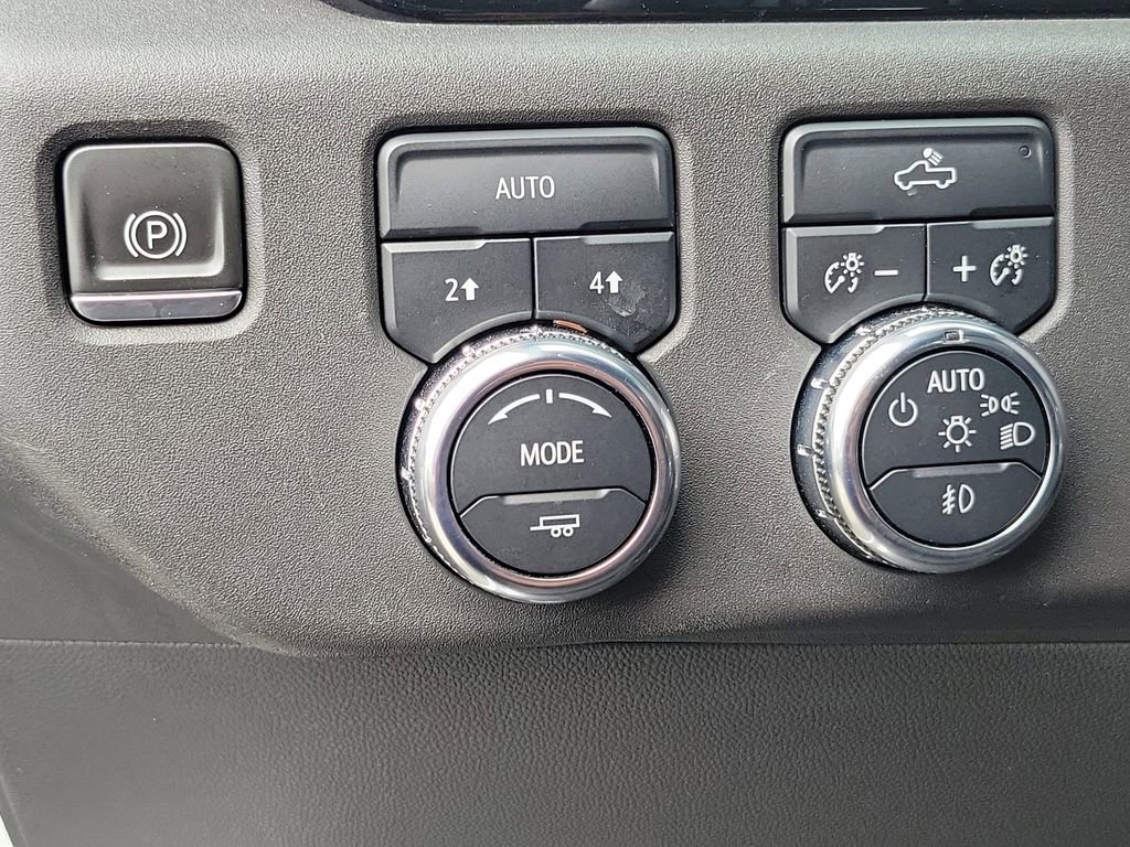 Used 2023 GMC Sierra 1500 Elevation image 18