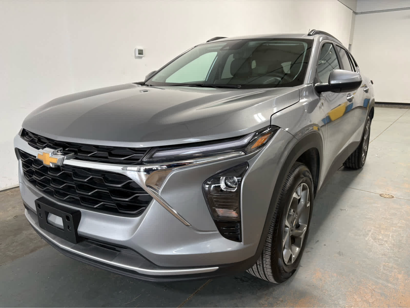 Certified 2025 Chevrolet Trax LT w/ LT Convenience Package image 1