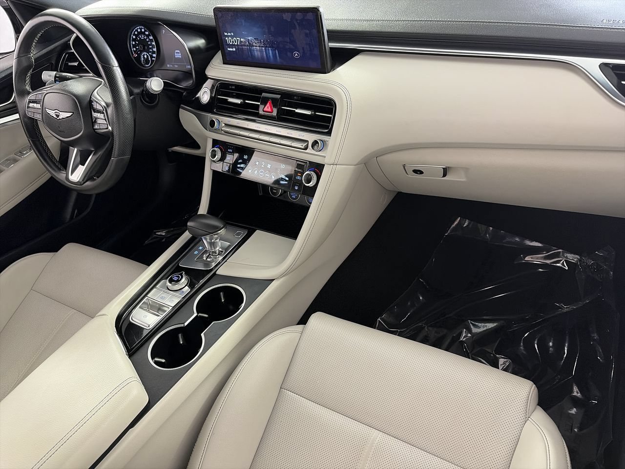 Used 2025 Genesis G70 2.5T AWD/4WD image 26