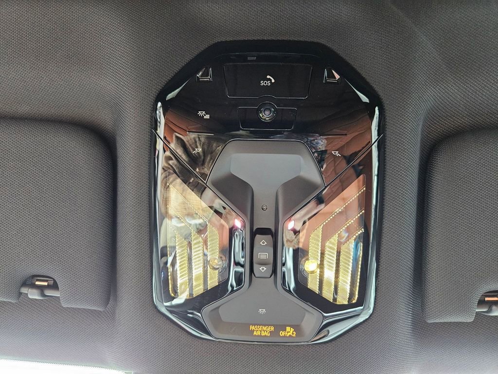 Used 2026 BMW i7 xDrive60 image 18