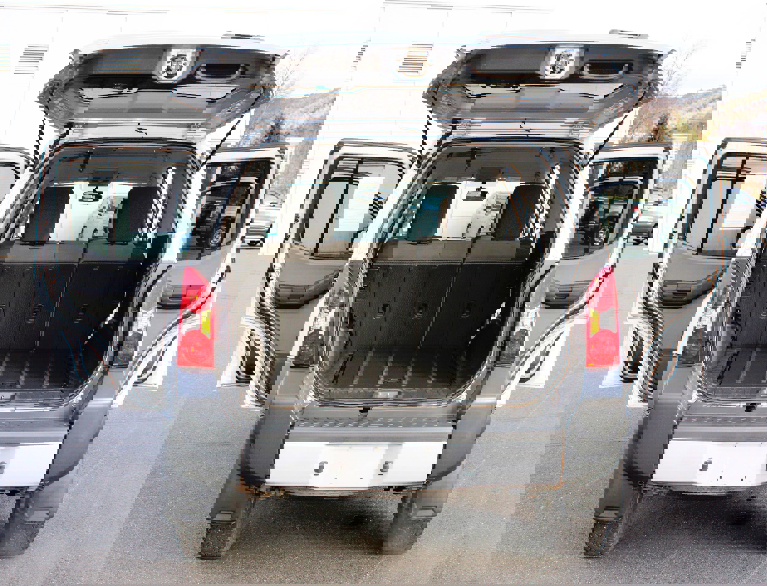 Used 2015 Nissan Xterra S w/ Value Package image 16