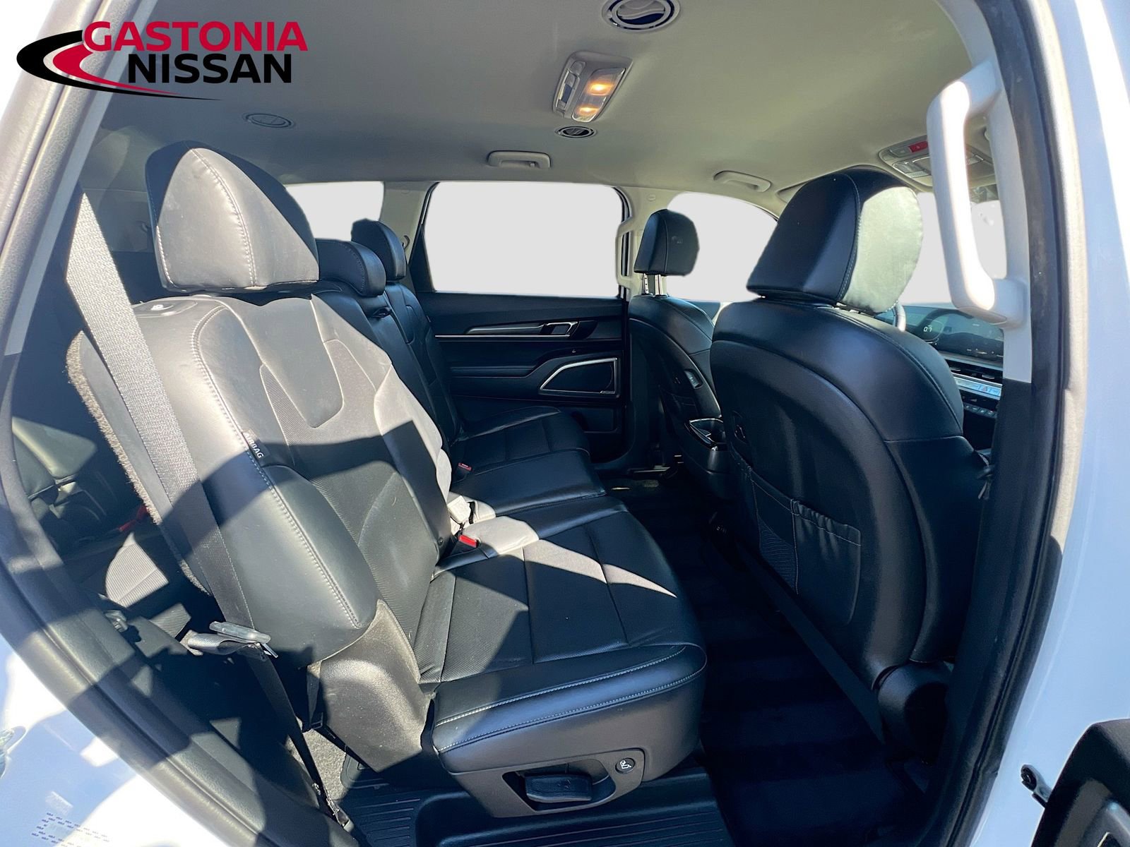 Used 2023 Kia Telluride LX image 37