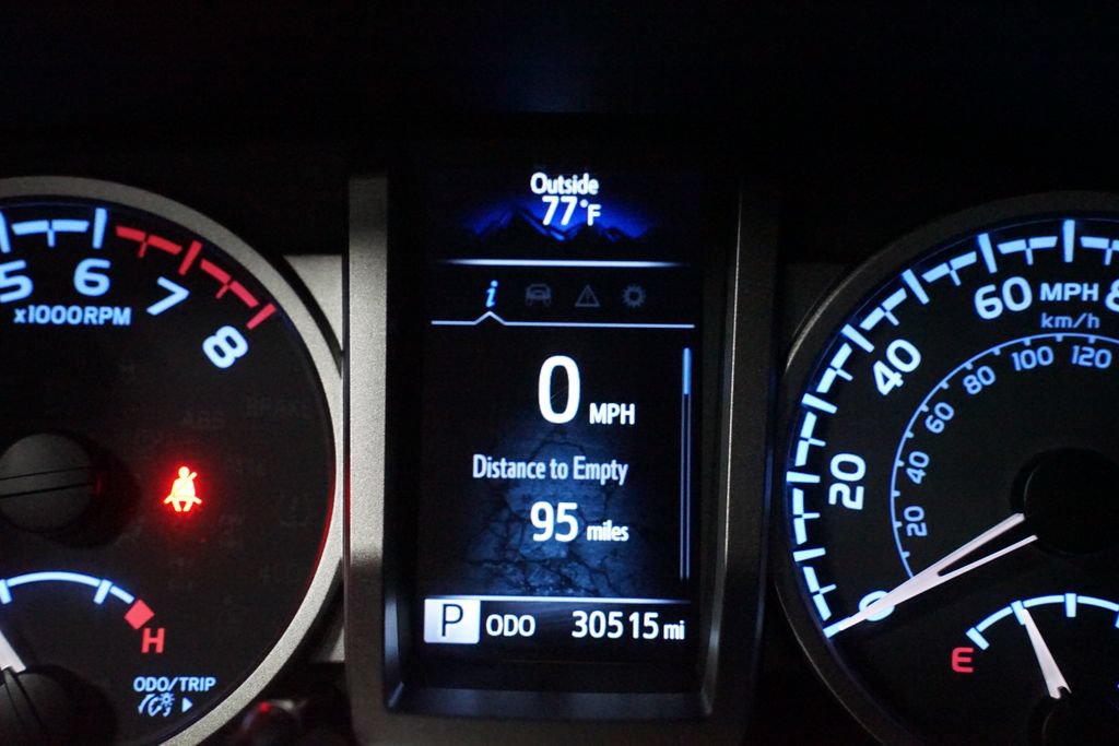 Certified 2023 Toyota Tacoma SR5 w/ Technology Package RWD image 17