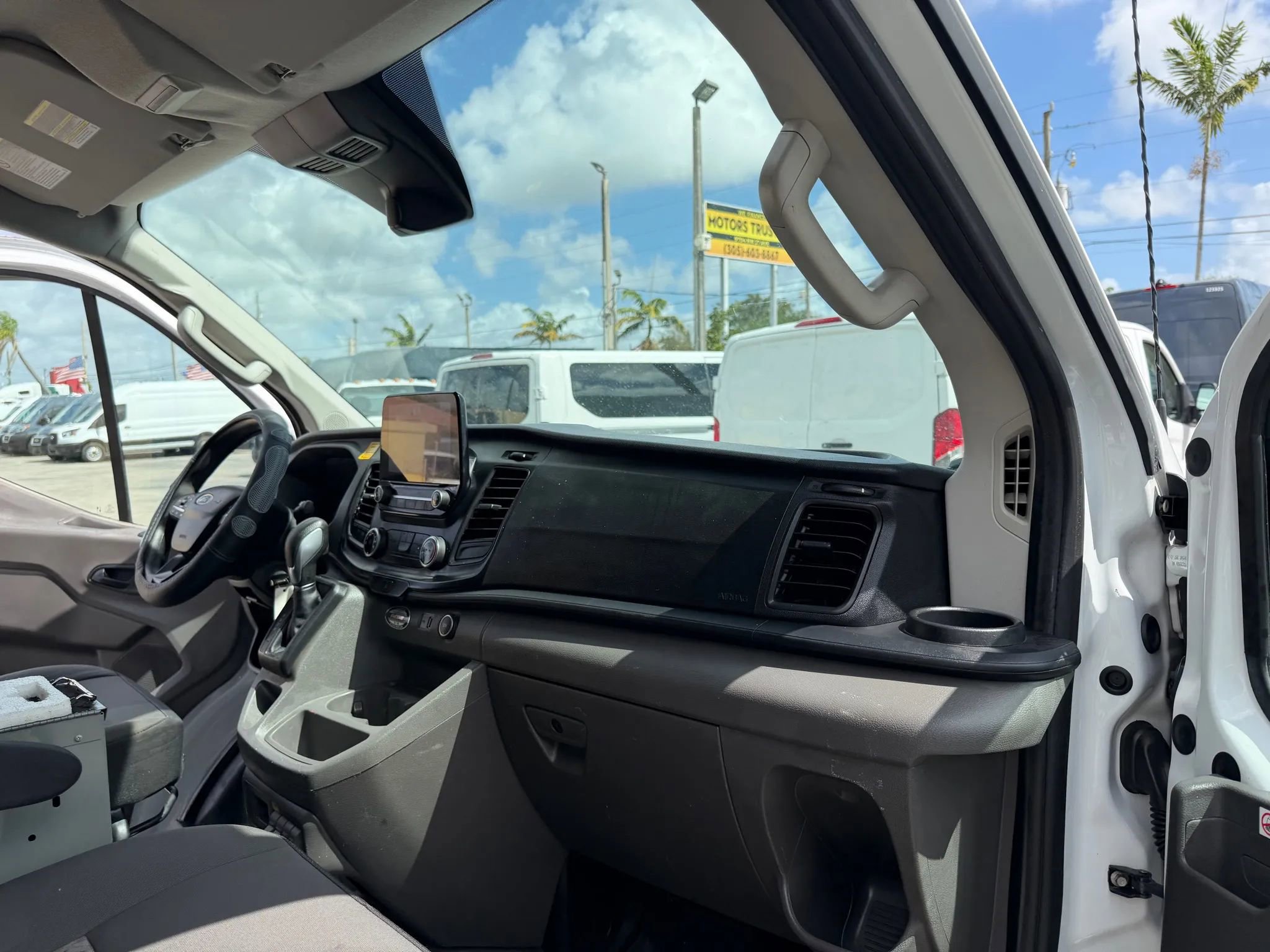 Used 2020 Ford Transit 250 Low Roof w/ Upfitter Package RWD image 16