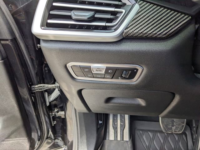 Used 2022 BMW X6 M50i w/ Executive Package AWD/4WD image 31