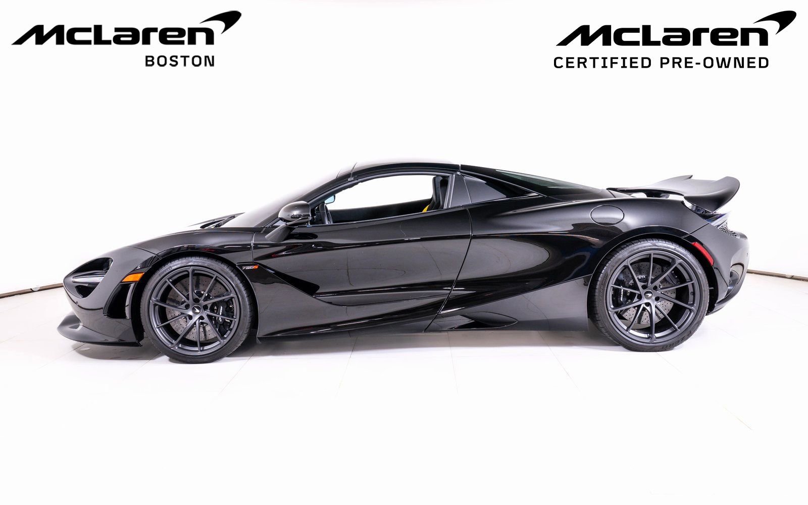 Used 2025 McLaren 750S Spider image 3
