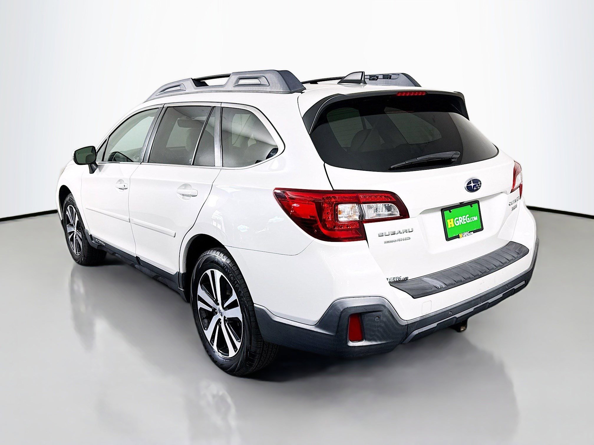 Used 2019 Subaru Outback 3.6R Limited AWD/4WD image 7