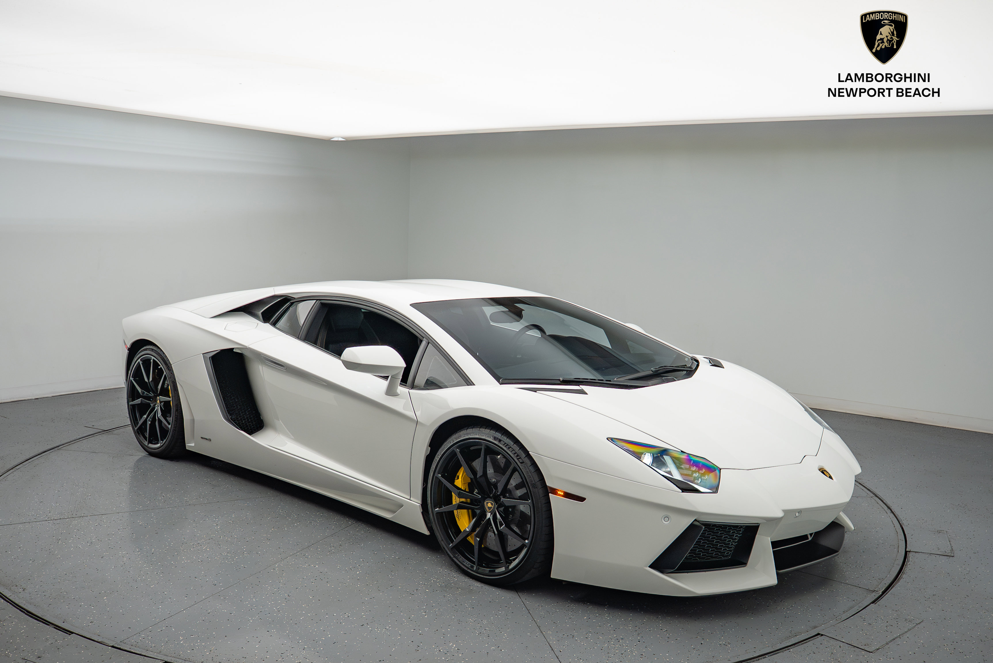 Used 2014 Lamborghini Aventador LP 700-4