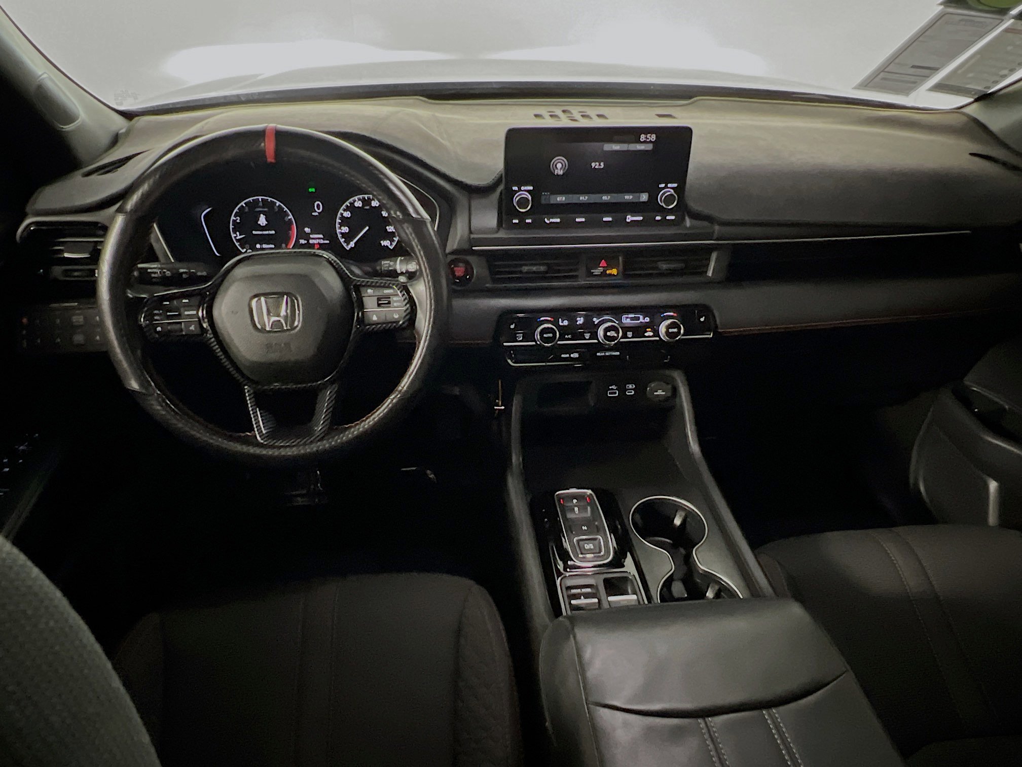 Used 2023 Honda Pilot Sport image 30