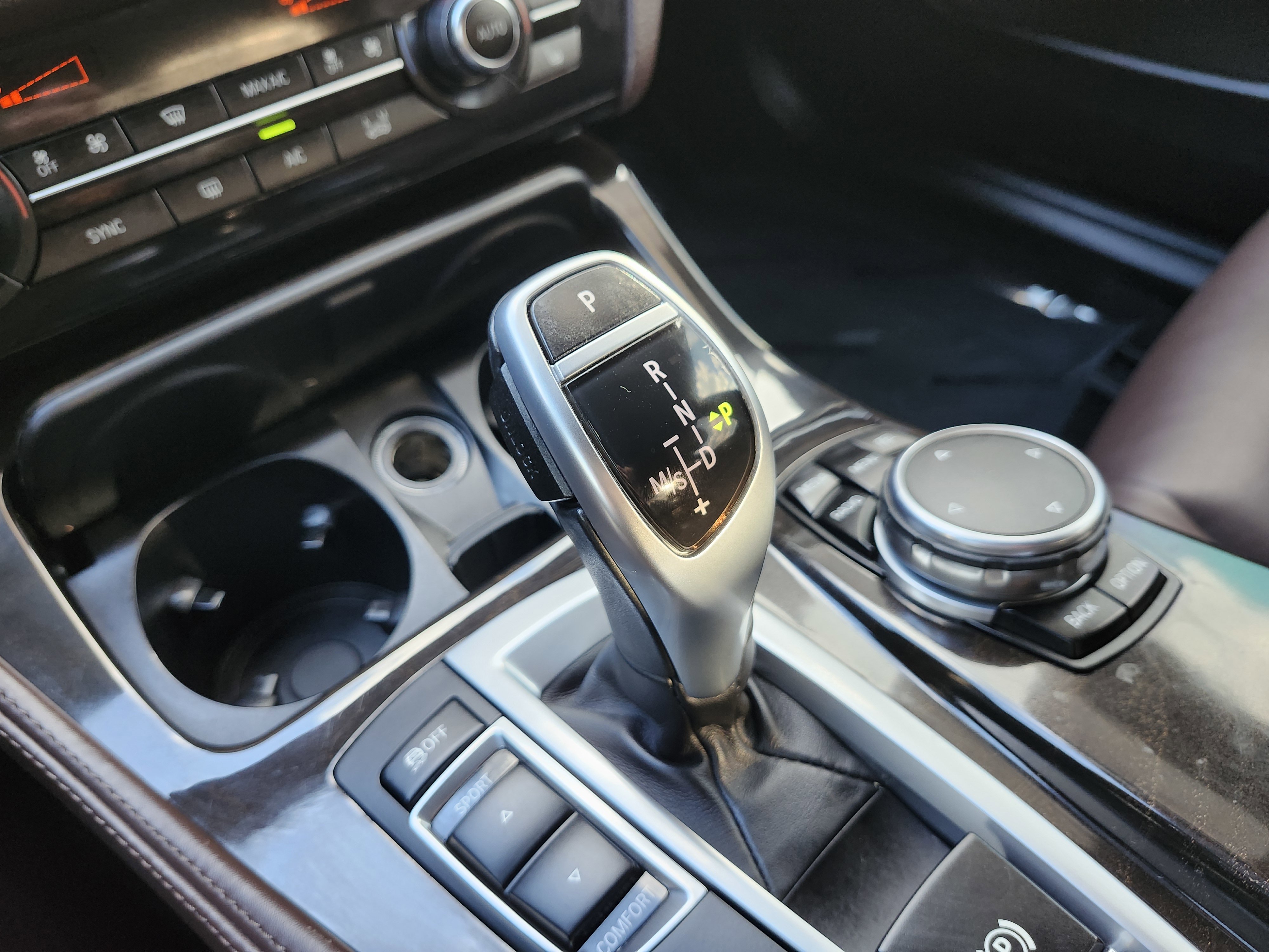 Used 2016 BMW 535i Sedan image 36