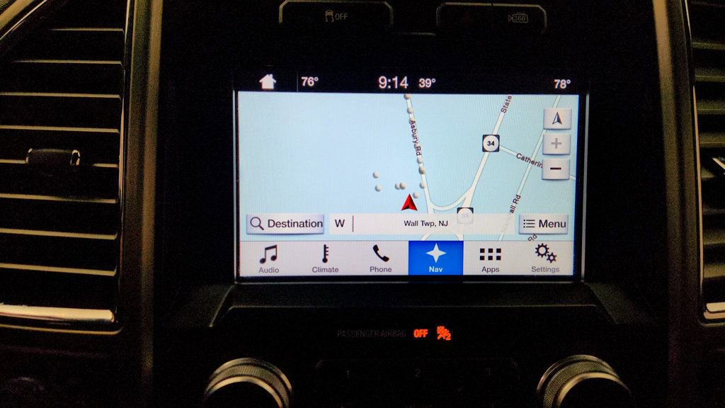 Used 2016 Ford F150 Platinum w/ Technology Package AWD/4WD image 18