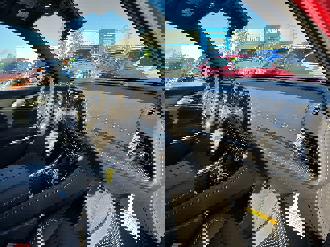 New 2026 Chevrolet Traverse LT w/ Midnight/Sport Edition image 17