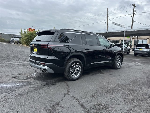New 2025 Chevrolet Traverse LT w/ Driver Confidence Package image 6