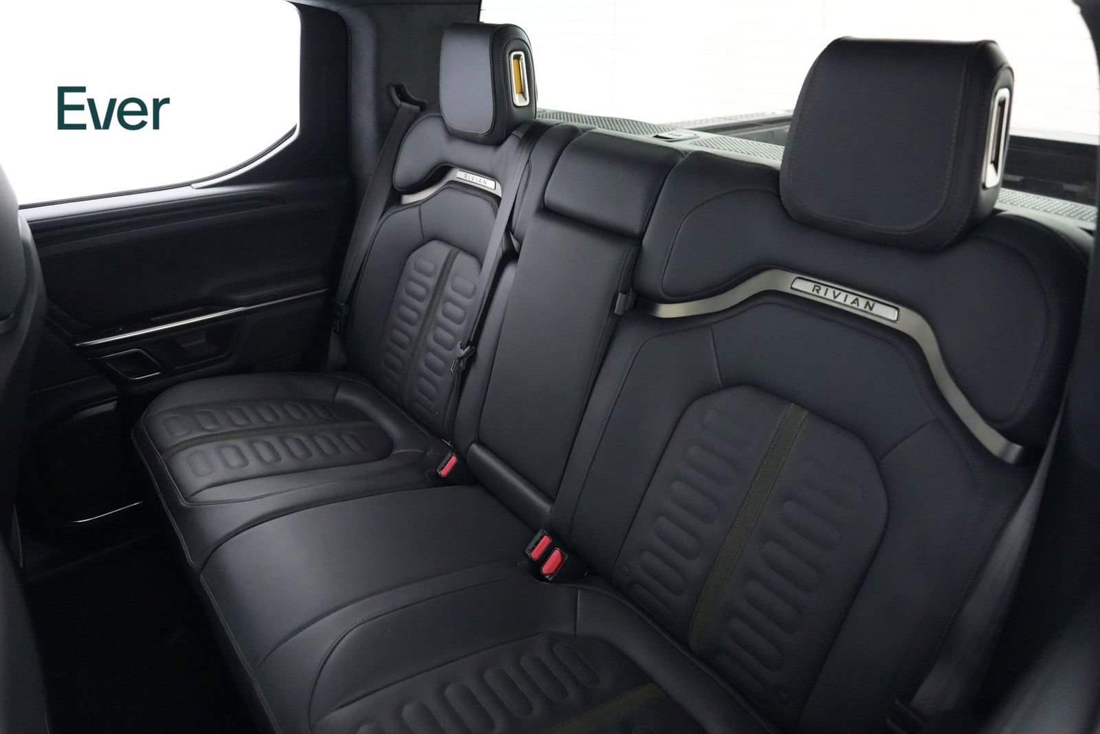 Used 2023 Rivian R1T Adventure image 24