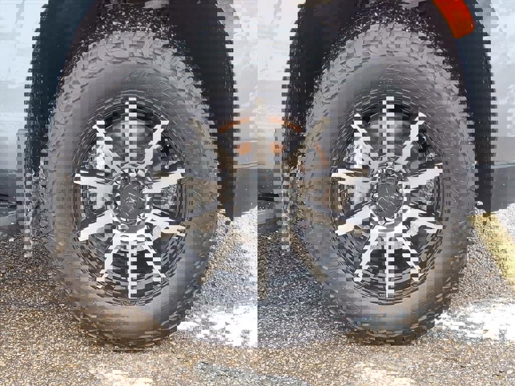 Used 2021 Chevrolet Suburban RST w/ Luxury Package image 10