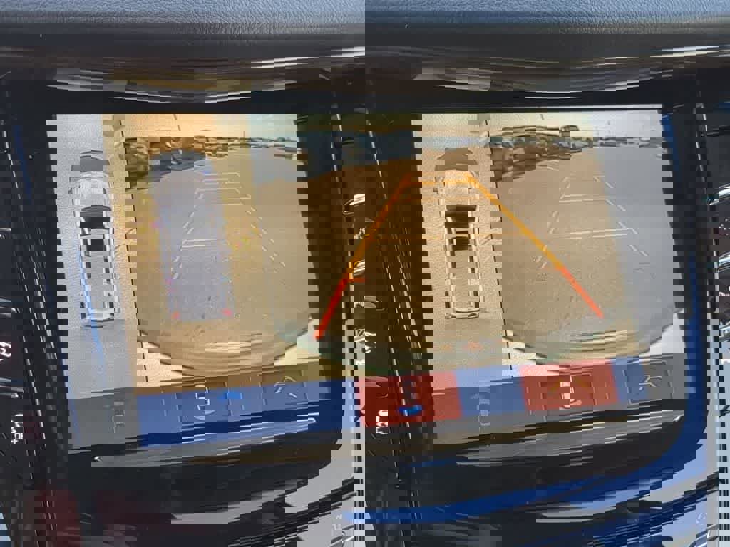 Used 2018 Cadillac Escalade Luxury image 29