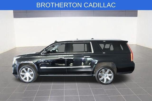 Used 2016 Cadillac Escalade ESV Premium AWD/4WD image 2