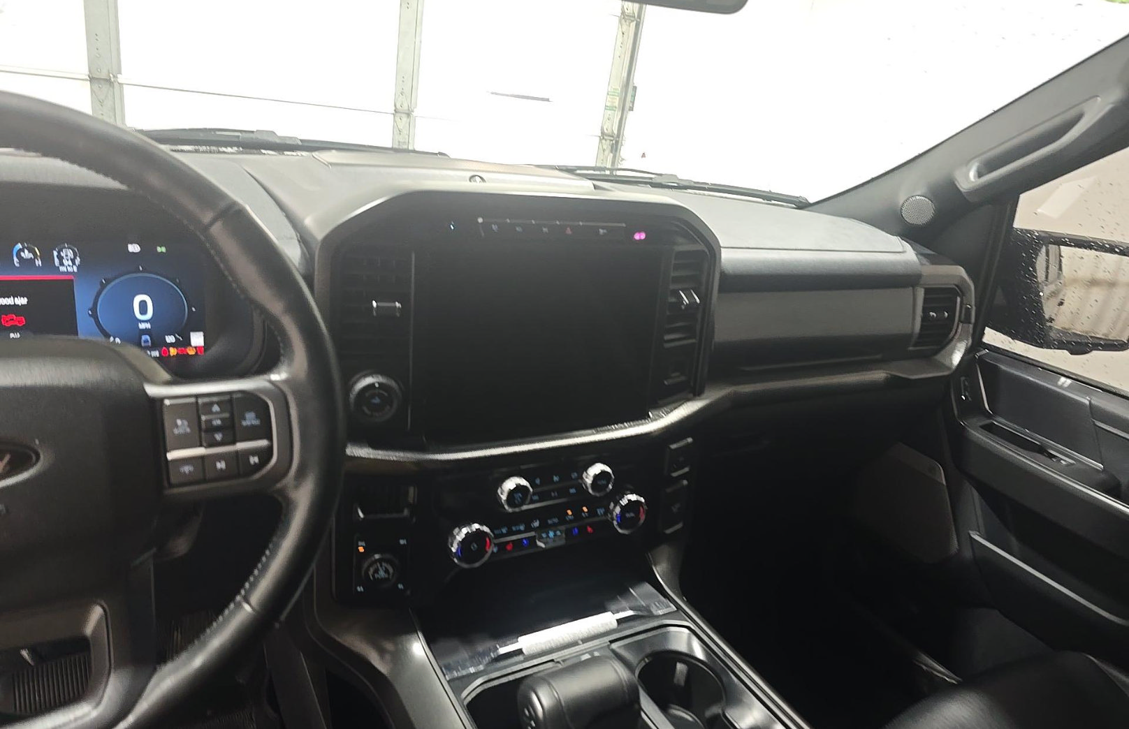 Used 2024 Ford F150 Lariat AWD/4WD image 11