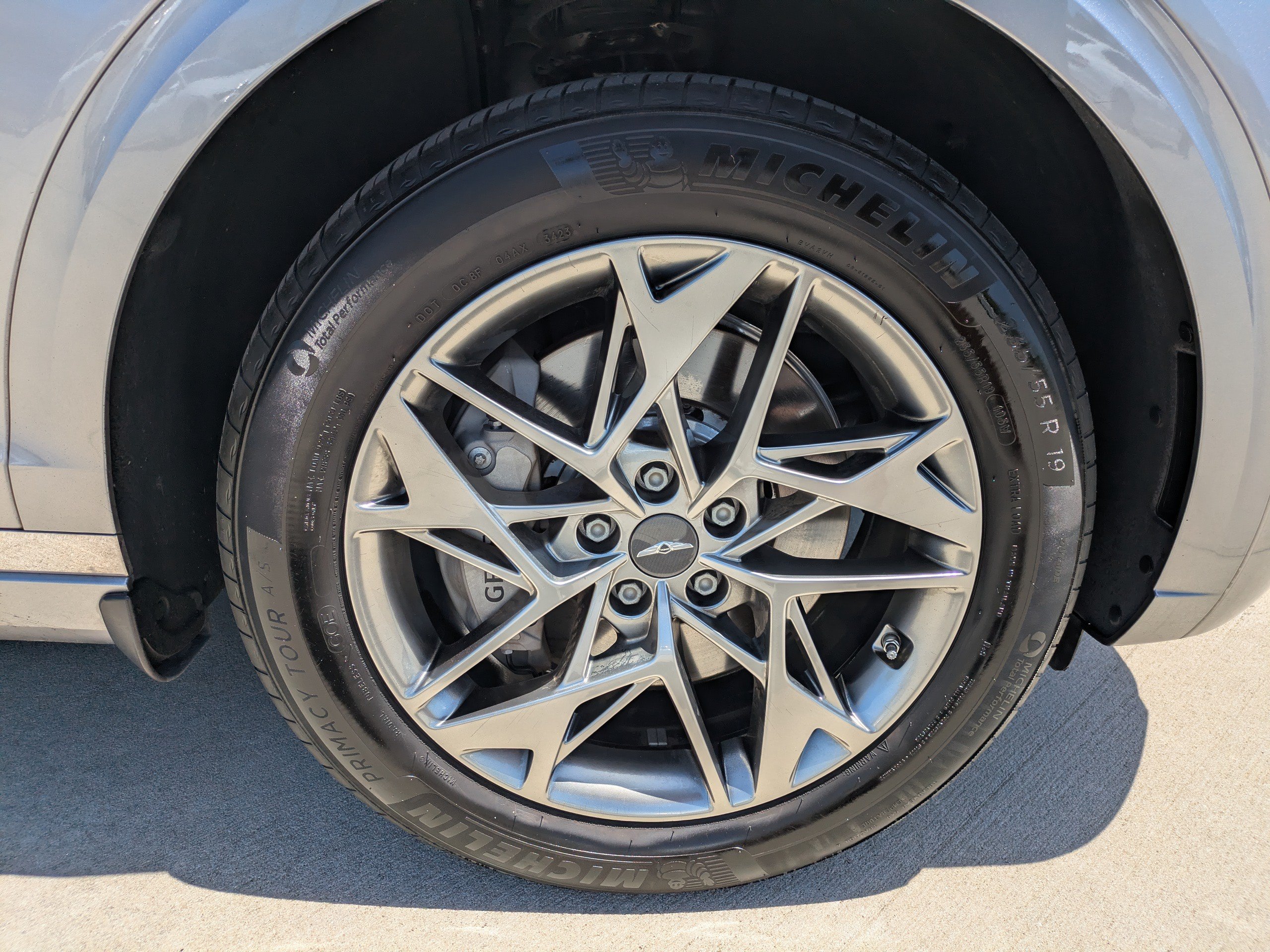 Certified 2024 Genesis GV70 2.5T w/ Advanced Package AWD/4WD image 9