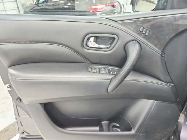 Used 2024 INFINITI QX80 Luxe image 34