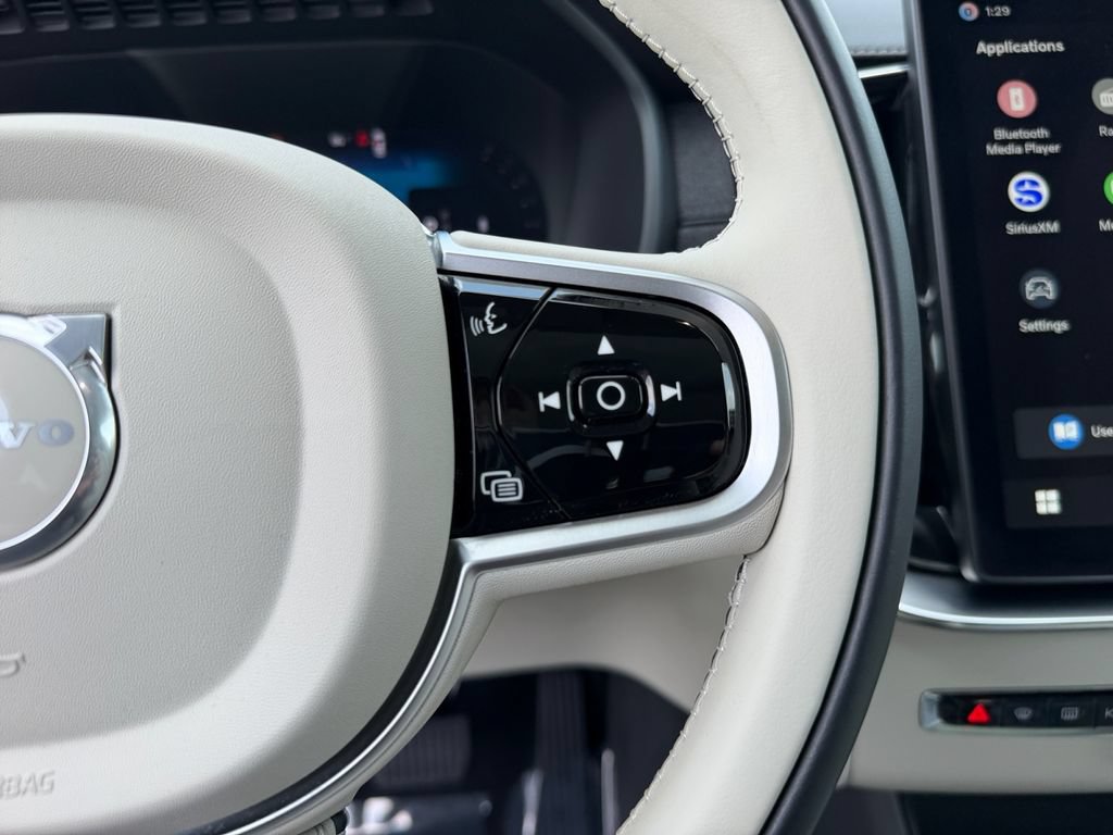 Certified 2026 Volvo XC90 B6 Ultra AWD/4WD image 19