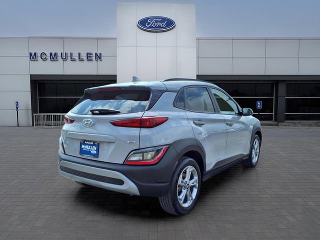 Used 2023 Hyundai Kona SEL AWD/4WD image 6