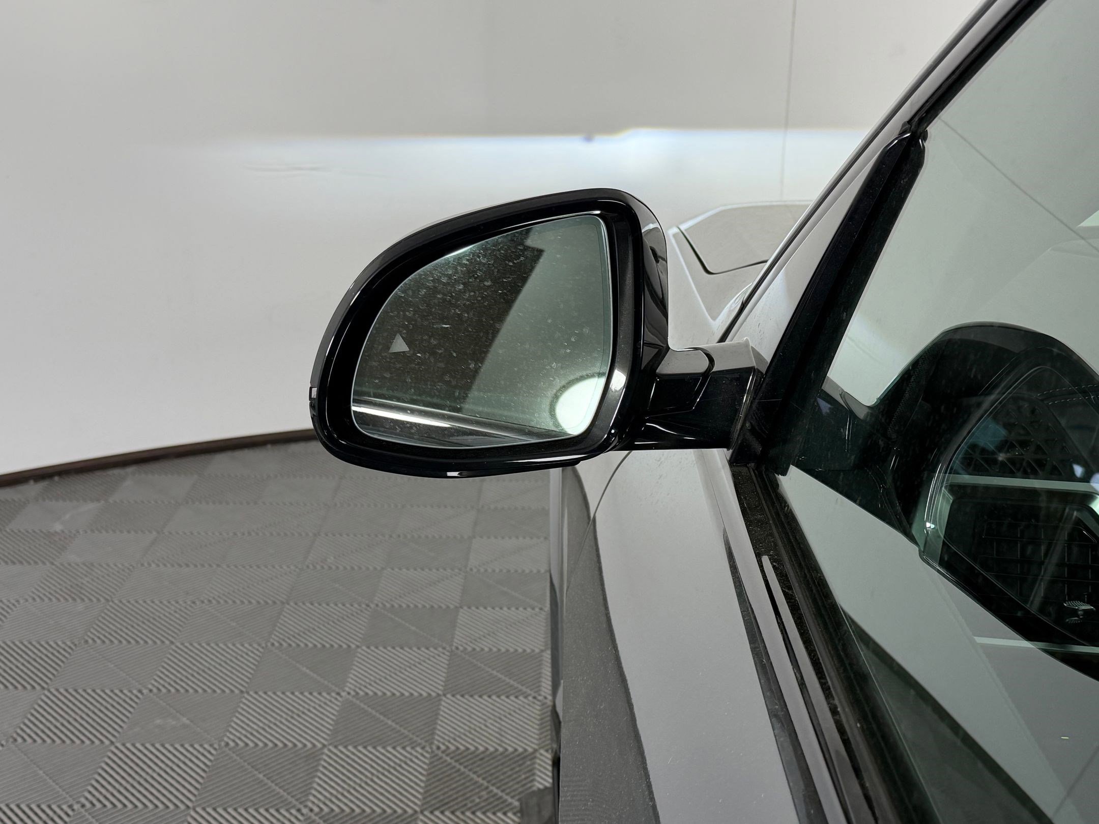 New 2026 BMW X5 sDrive40i w/ M Sport Package image 21